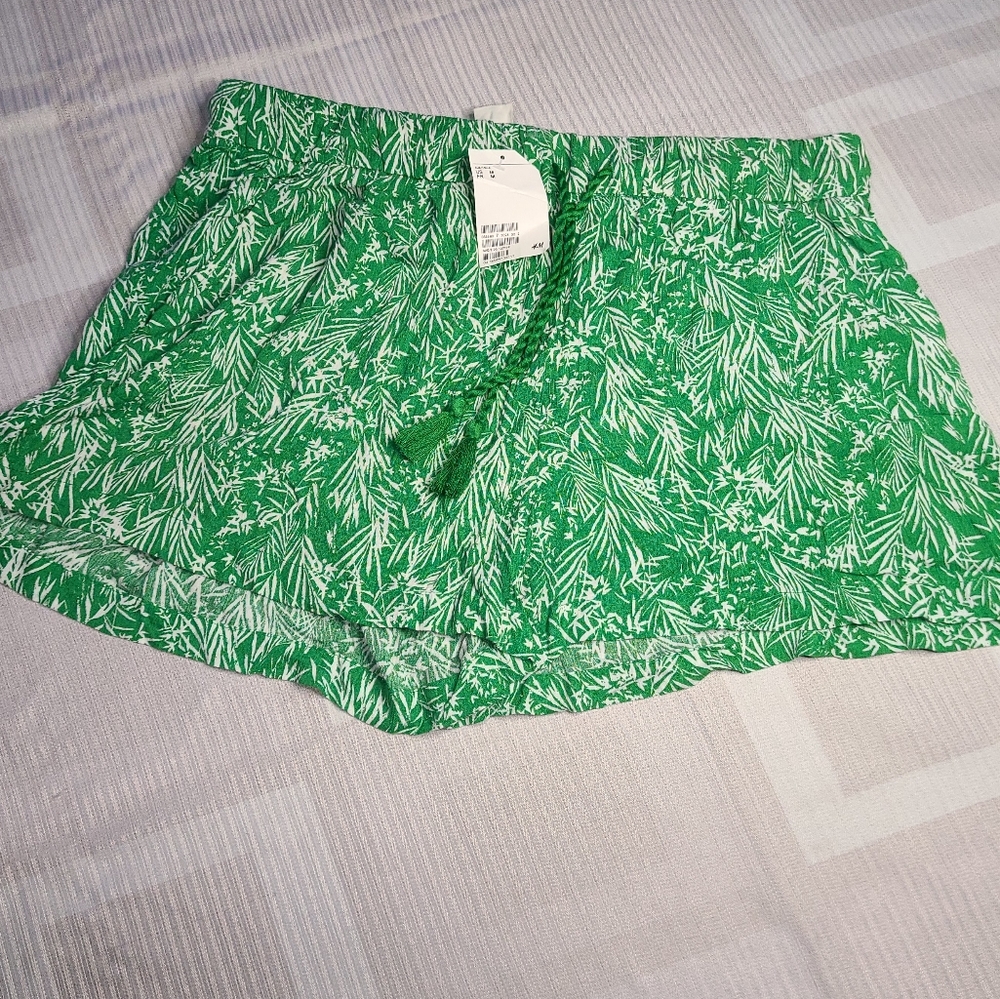 H&M women's beach shorts
